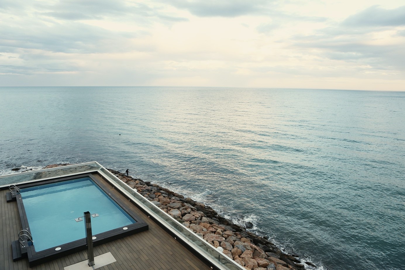 Piscine en bois haut de gamme : la nouvelle tendance