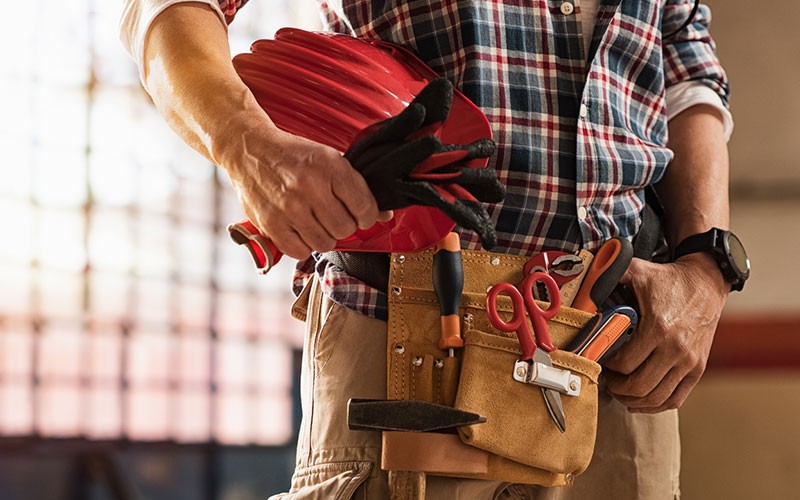 Comment s’habiller pour bricoler en toute sécurité ?