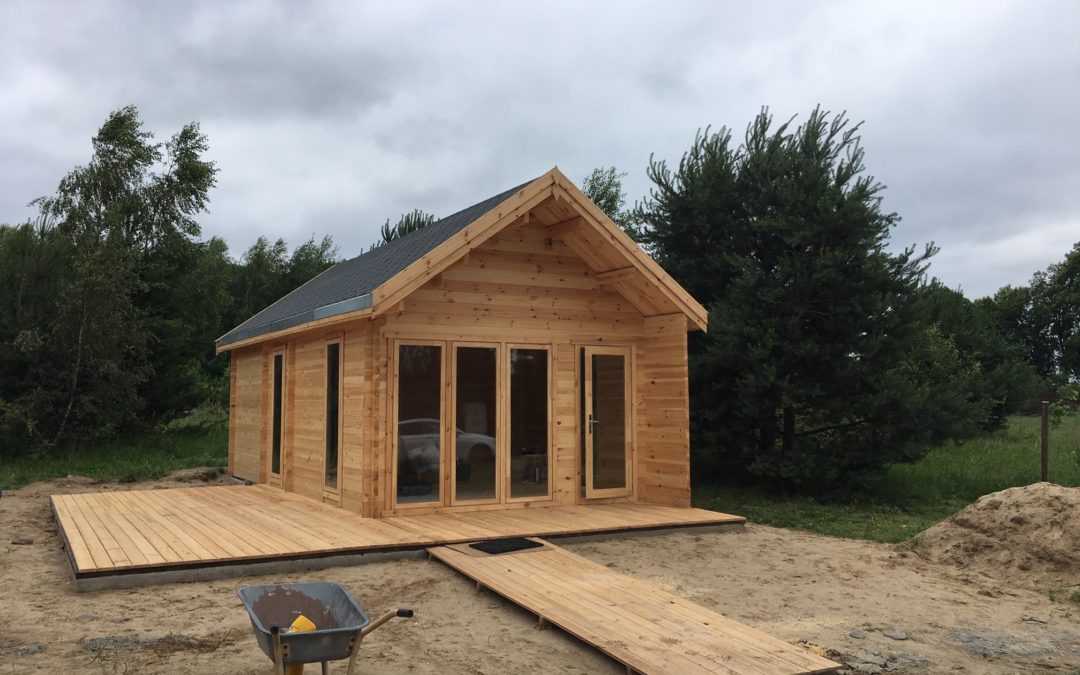 Pourquoi faire construire un abri de jardin en bois ?