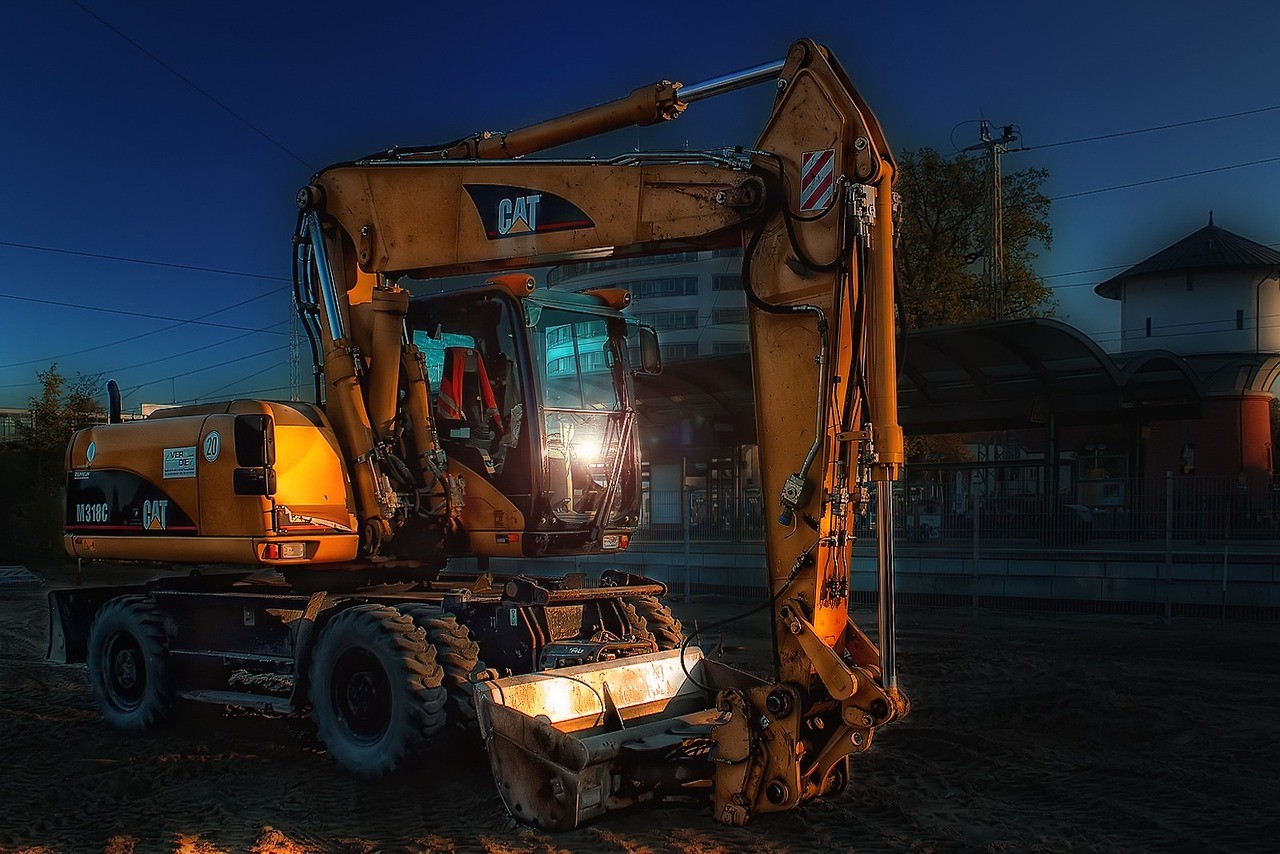 Les avantages de la location d’engins de chantier : économie et flexibilité